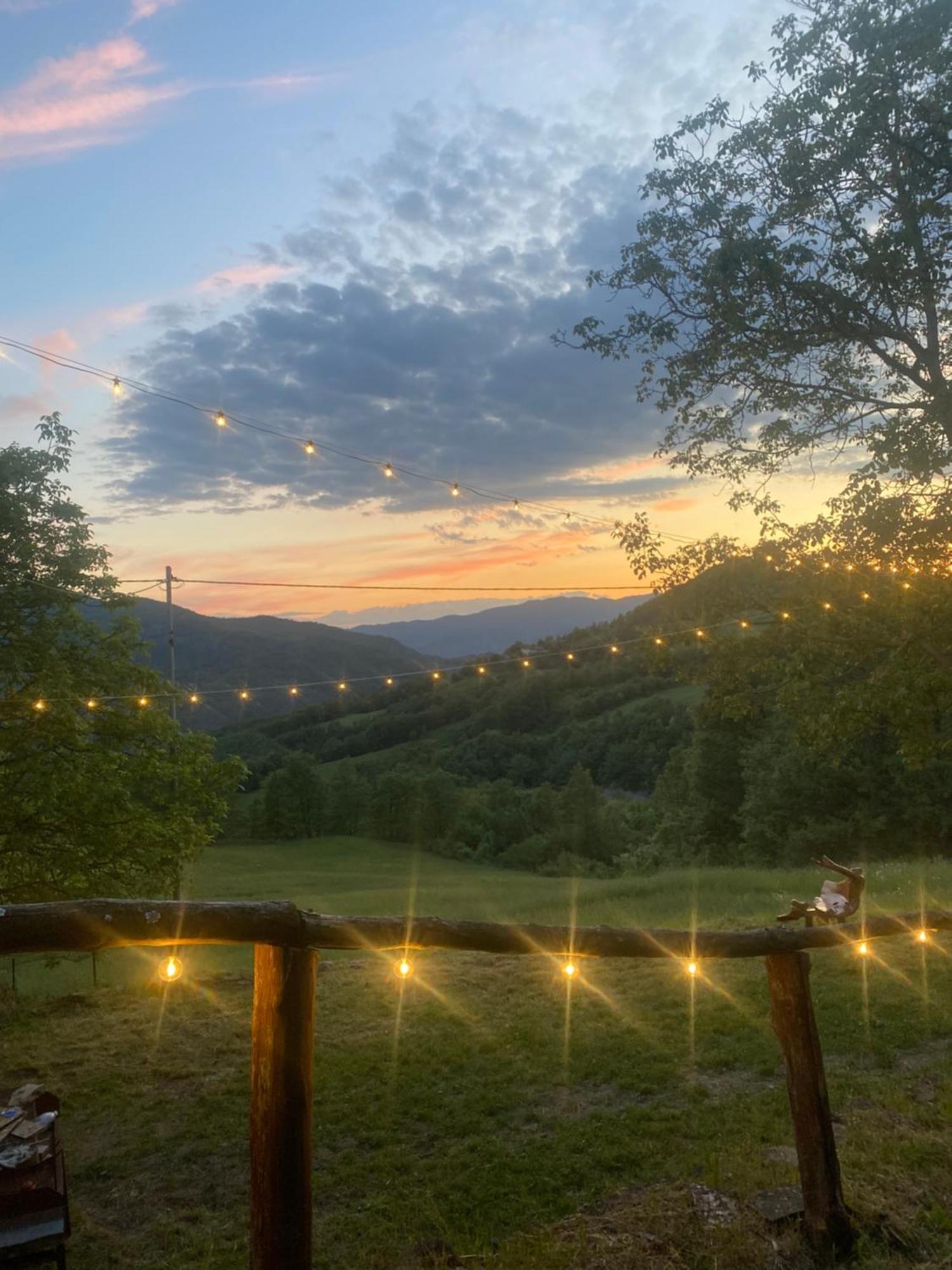 La Lupa E L'Orso Bed & Breakfast Berceto Exterior photo